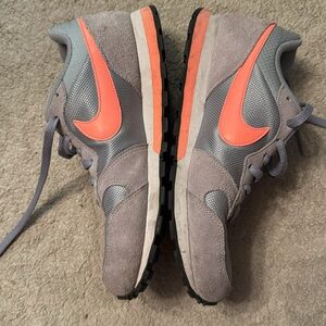 Nike suede and fabric sneakers. Grey and neon coral. SZ 9.5